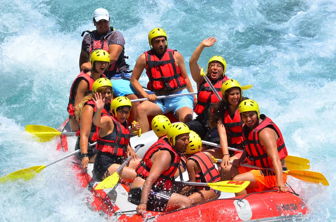  Kemer Rafting ve Zipline Turu - 2'yi 1 Arada Macera